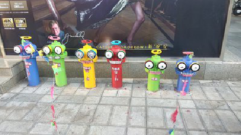  普格商业区彩绘